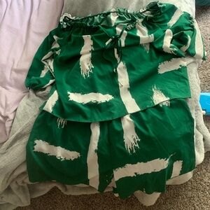 Green/white shorts & top set, SHEIN size 4X.